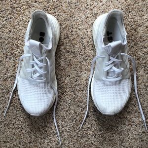 Adidas womens ultraboost running shoes